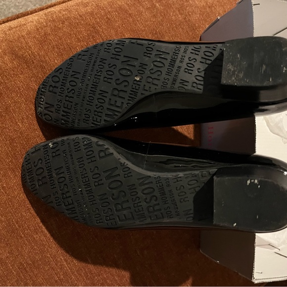 Ros Hammerson twilight black patent 1” heel slip on, size 8SS - Picture 3 of 4